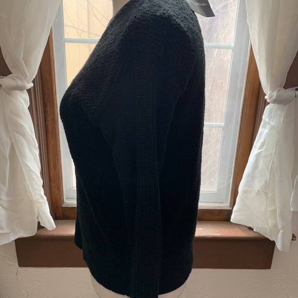 Eddie Bauer sweater - Picture 3 of 5